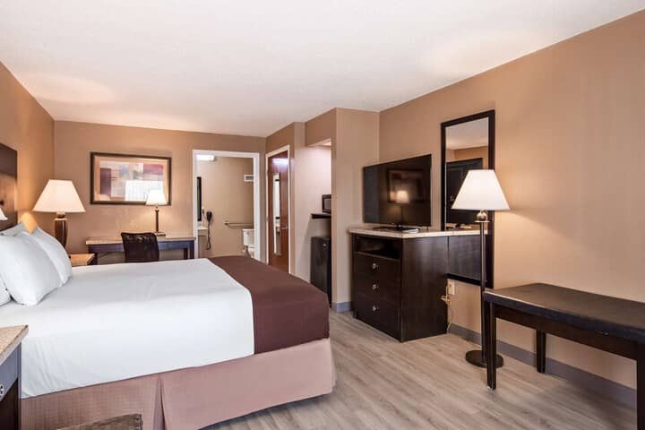 Room 12 of 21